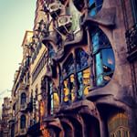 Neuer Barcelona Post online! Alles über unseren 1. Tag, die Ramblas & ein paar Gaudí Gebäude. Mehr dazu auf bluetenschimmern.com